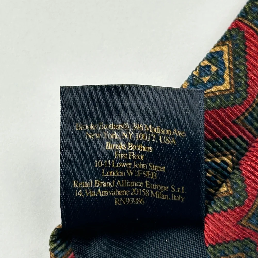 Vintage Brooks Brothers Makers and Merchants Burgundy Geometric Silk‎ Tie USA